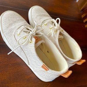 Keds, Size 7